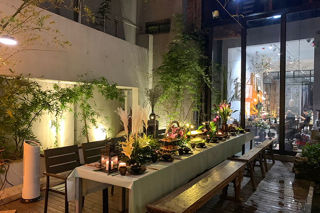 ��������