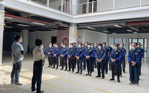 IM����԰��һ�����Ա�����ҵ�м���