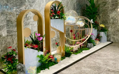 ������ֲ���������д��¥��ֲ��ڼ���Ǯ?