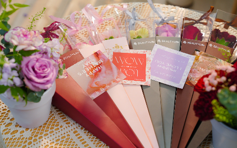 5.12ĸ�׽� | �����������������ǵ���������һ�ݣ�